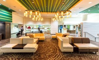 Holiday Inn & Suites Atlanta Airport-North