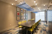Holiday Inn Express & Suites Johnstown Hotels in Johnstown