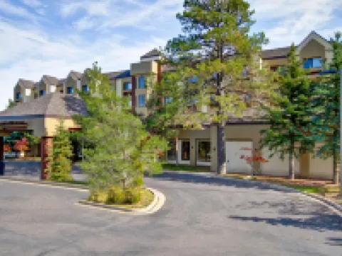 ダブルツリー バイ ヒルトン ホテル フラッグスタッフ フラッグスタッフのホテル