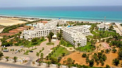 Thapsus Beach Resort Hotels near Mahdia Beach