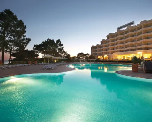 PortoBay Falesia Hotels in Olhos de Água