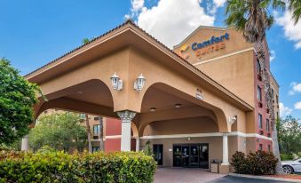 Comfort Suites Fort Pierce I-95