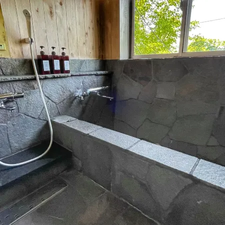 Country House Atami Отели рядом со станцией JR Ajiro Station