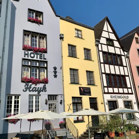 Altstadthotel Hayk am Rhein