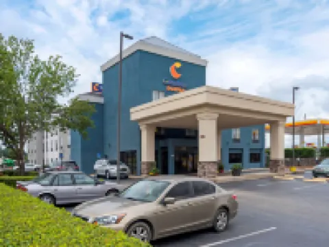 Comfort Suites Fultondale I-65 Near I-22 Hotels in Fultondale