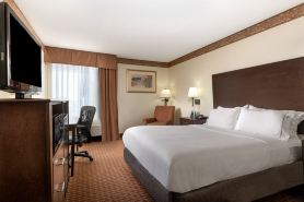 Holiday Inn Express & Suites WILSON I-95 by IHG