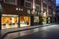 Zenit Málaga Hotels in Малага