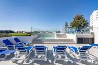 Correeira Luxury Residence T3 G - Albufeira, Pools, Wifi, BBQ, Beach - สระว่ายน้ำบนดาดฟ้า