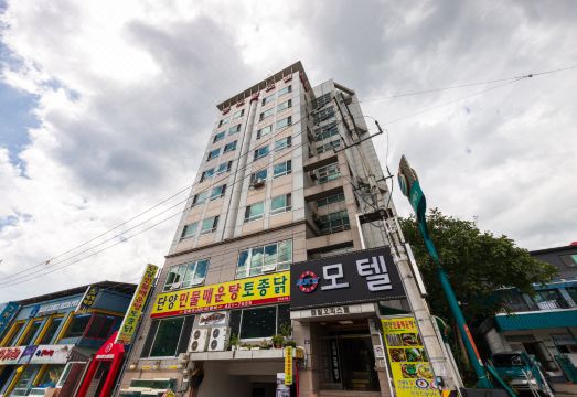 스카이모텔 주변 전경