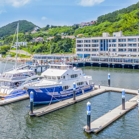 Namhae Elim Marina Resort