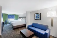 Holiday Inn Express & Suites Baton Rouge East