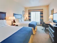 Holiday Inn Express DELANO HWY 99 by IHG Hotels in Delano