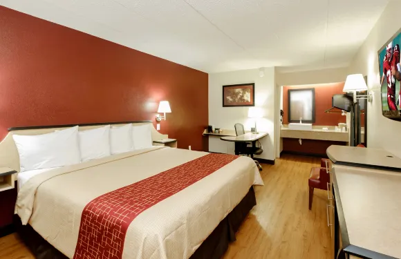 哥倫布西-希利亞德紅屋頂客棧酒店