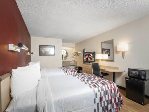 Red Roof Inn Detroit - Roseville/ St Clair Shores