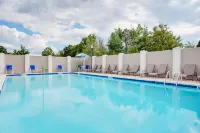 Holiday Inn Express Washington DC East-Andrews AFB Hotels in Forestville