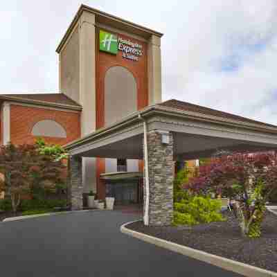 Holiday Inn Express & Suites Cincinnati Northeast-Milford Hotel Exterior