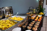 โรงแรม อิตาเลีย คูเอนกา - ทรานเวีย เซนโตร และ สนามบิน - พร้อมอาหารเช้า
