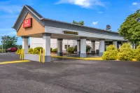 Econo Lodge Inn & Suites - 2 étoiles
