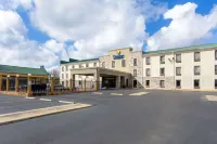 Comfort Inn & Suites Airport Hotels in Zachary