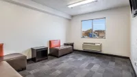 Motel 6 Elk Grove Village, IL - 2-Star