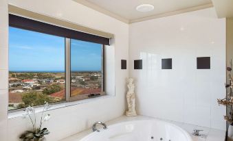 Comfort Inn on Raglan