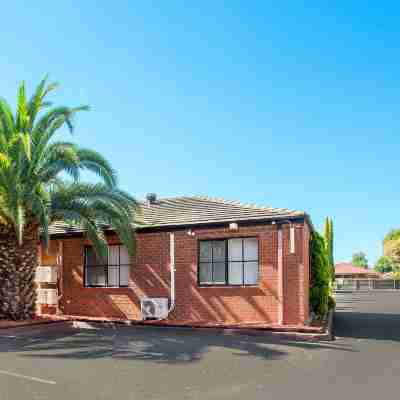 Comfort Hotel Dandenong Hotel Exterior