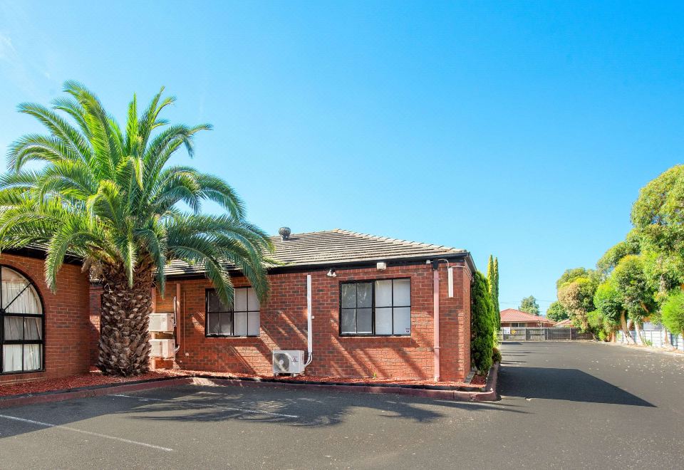 3. 컴포트 인 단데..