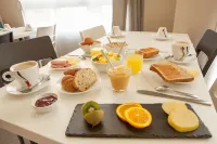 The Originals City, Hôtel Novella, Nantes Centre Gare - servizio colazione