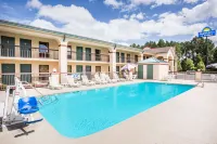 Days Inn & Suites by Wyndham Columbia Airport Hotels in Lexington County