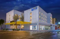 City Express by Marriott Ciudad de México la Villa فنادق في Gustavo A. Madero