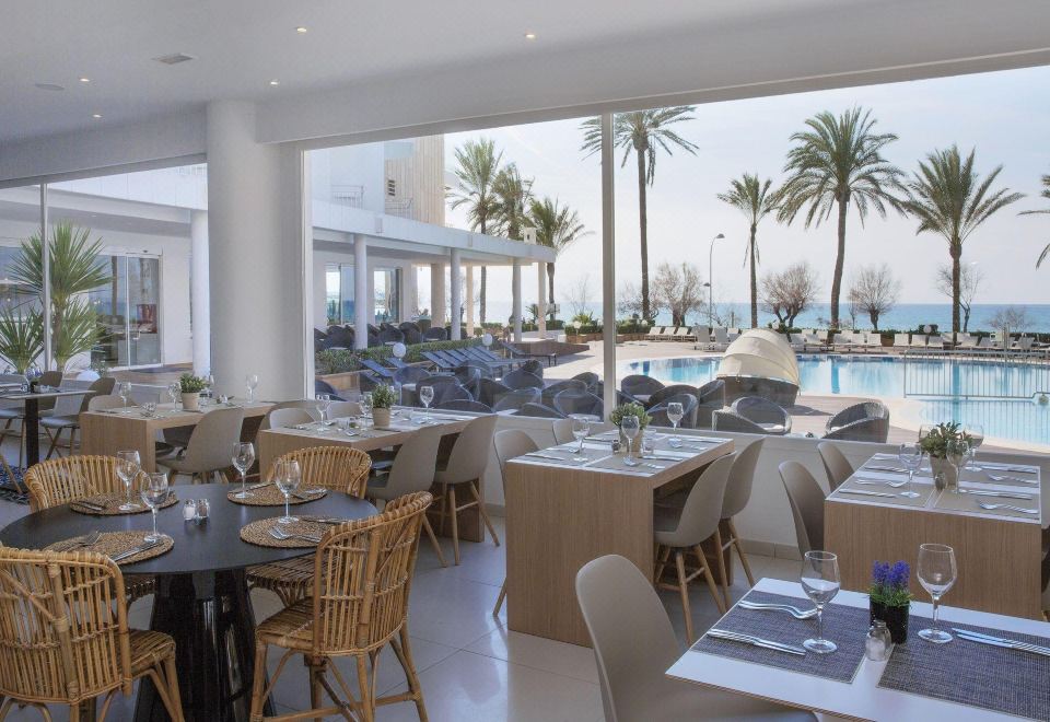 HM 트로피칼 옥상 수영장