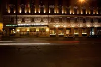 Bettoja Hotel Massimo d'Azeglio Hotels near Colosseum