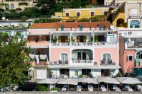 Hotel Villa Gabrisa Hotel berhampiran Ceramiche Positano