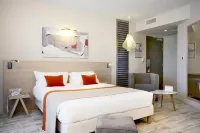 Kyriad Prestige Vannes Centre - Palais des Arts Hotels in Plescop