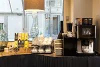 ANA Living Karlsruhe, Trademark Collection by Wyndham - servizio colazione