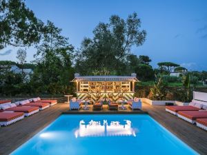 Hôtel La Tartane Saint Tropez