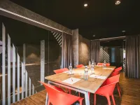 Ibis Budget Panfilovskaya Hotel エクスペリメンタニウムサイエンスミュージアム周辺のホテル