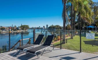 Silverton Apartment Resort Surfers Paradise - Housity