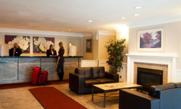 West Edmonton Mall Inn