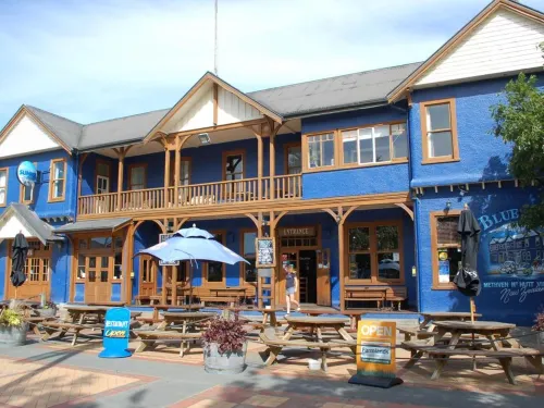 The Blue Pub Hotels in Methven
