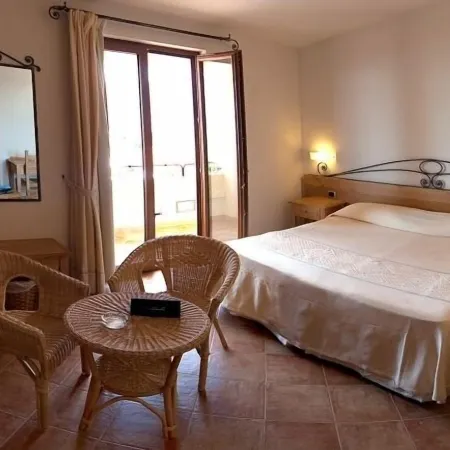 Hotel Villa Gustui Maris
