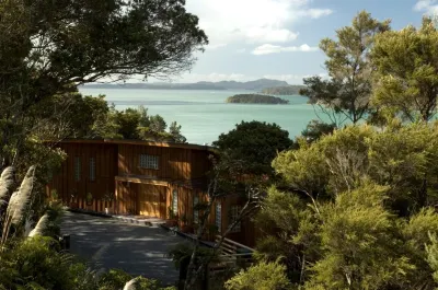 The Sanctuary at Bay of Islands Hotels in Opua