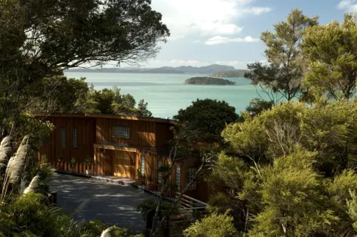 The Sanctuary at Bay of Islands Hotels in Opua