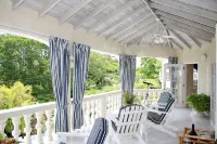 Sea Symphony Villa Hotels in Fustic