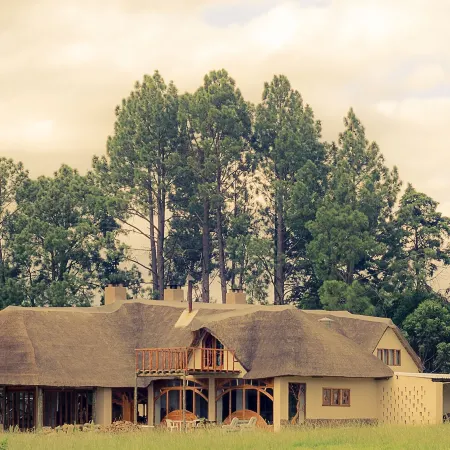 Antbear Drakensberg Lodge