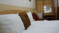 Airport Hotel Maun Hotels in Maun