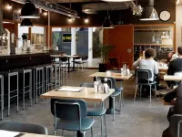 Q-Factory Hotel Hotels near AMOLF