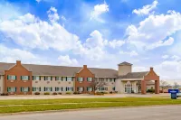 AmericInn by Wyndham Pella Hotels in Pella