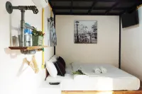 Sweet Box Bed and Breakfast