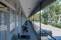 The Prince Mark Motel Hotels in Doveton
